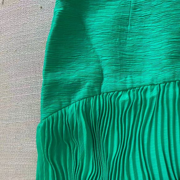 BEST Alexis Sunniva Maxi Dress Gown XS/S/M Green Pleated Party Cocktail Wedding - Picture 6 of 9